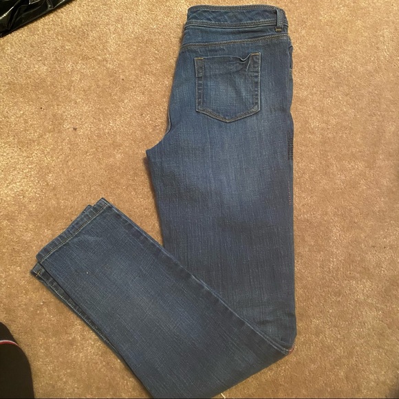2 pair Tommy Hilfiger Jeans - Picture 11 of 11